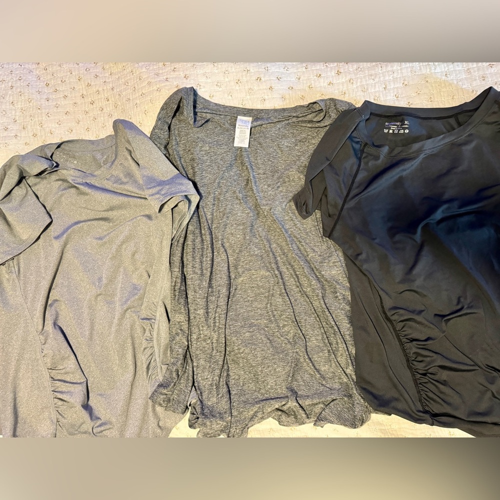 3 maternity workout gym tops XL